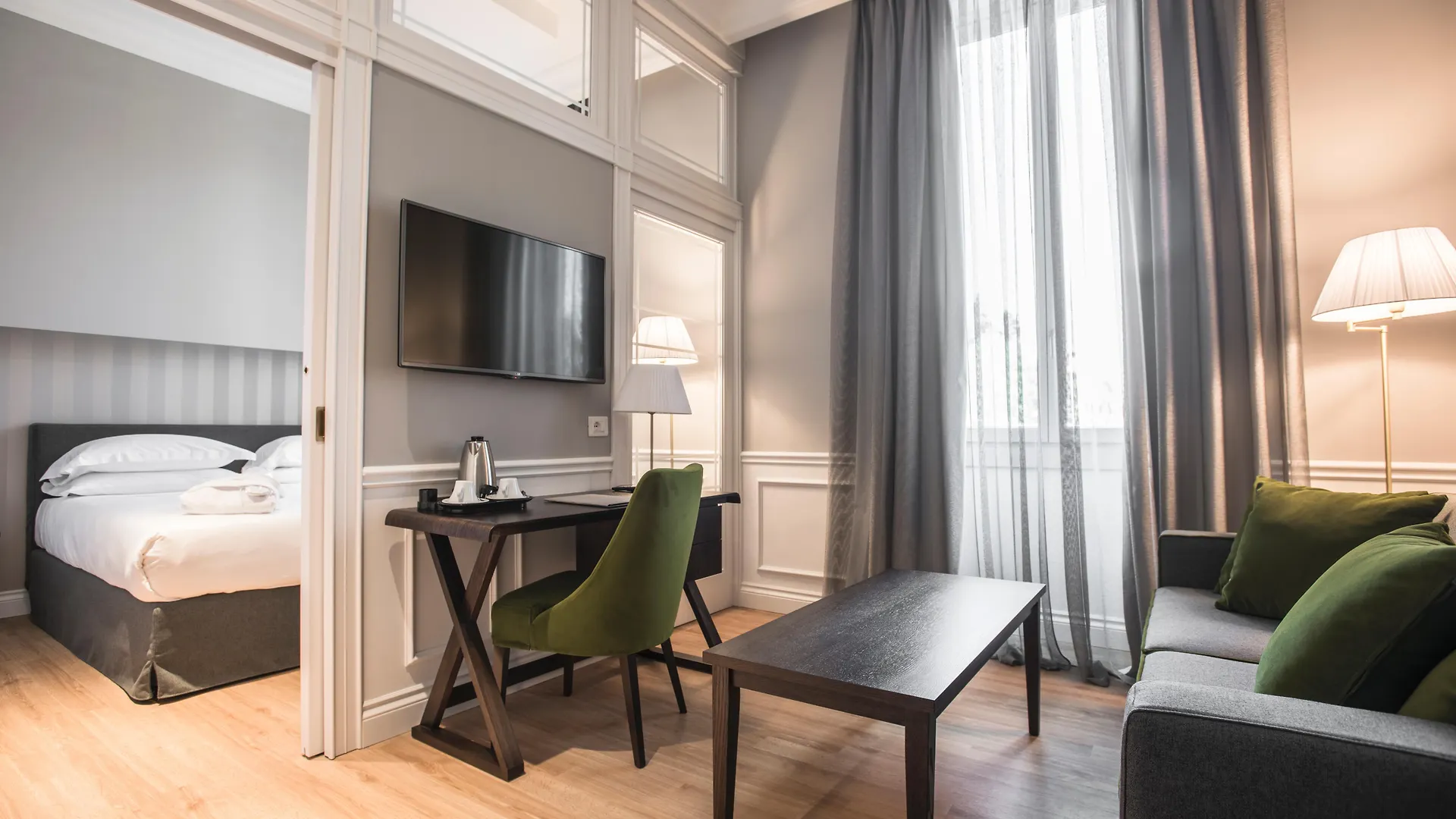 Palazzo Castri 1874 Hotel & Spa Florence 4*,  Italy