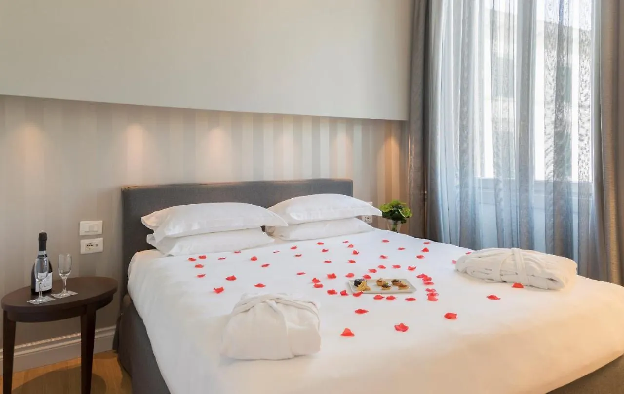 Palazzo Castri 1874 Hotel & Spa Florence